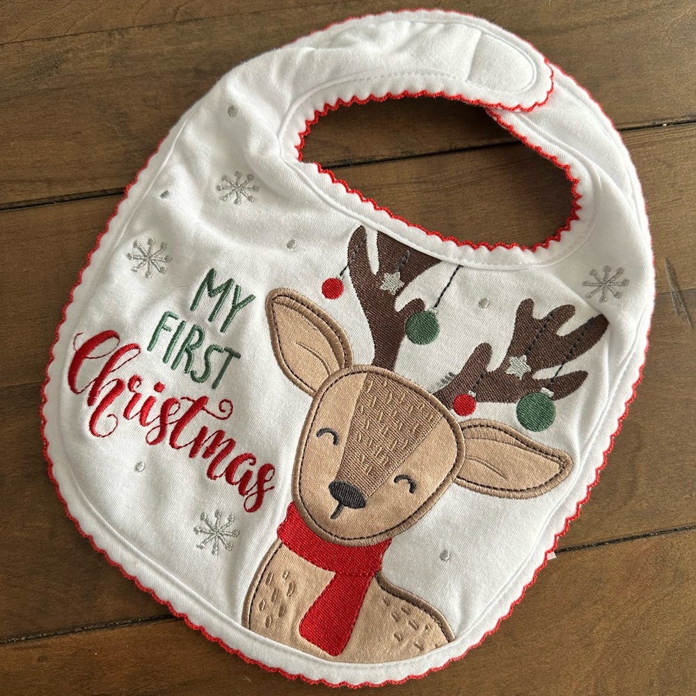 NWOT Baby Bib